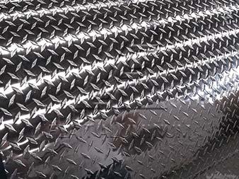 Placa de rodadura de diamante de aluminio
